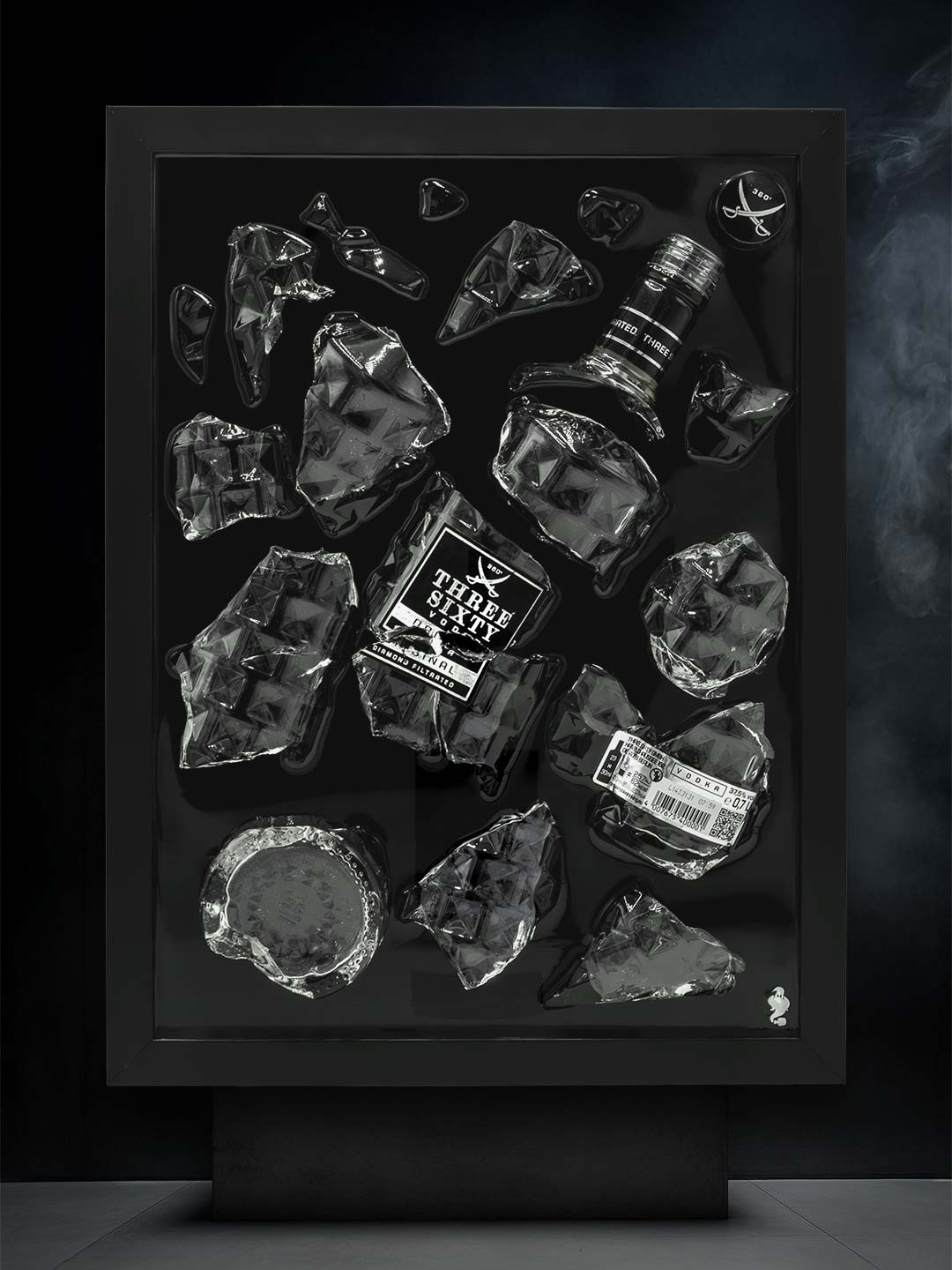 Wandbild aus einer Three Sixty Flasche - frontal, schwarz