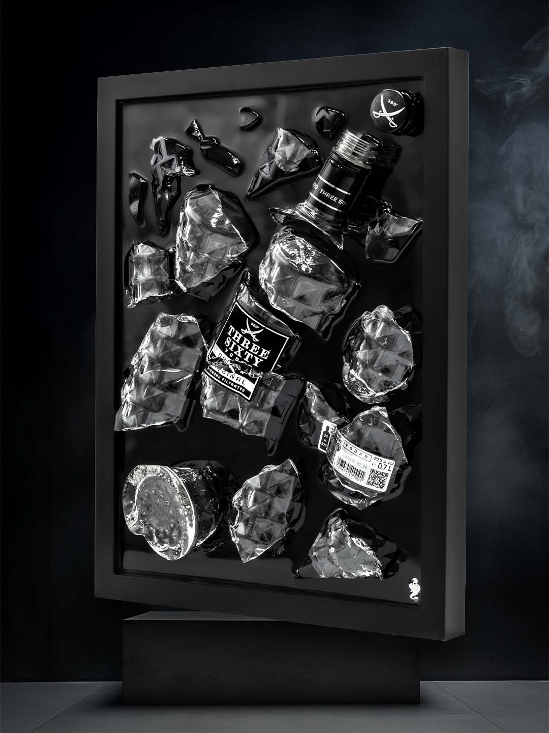 Wandbild aus einer Three Sixty Flasche - rechts, schwarz