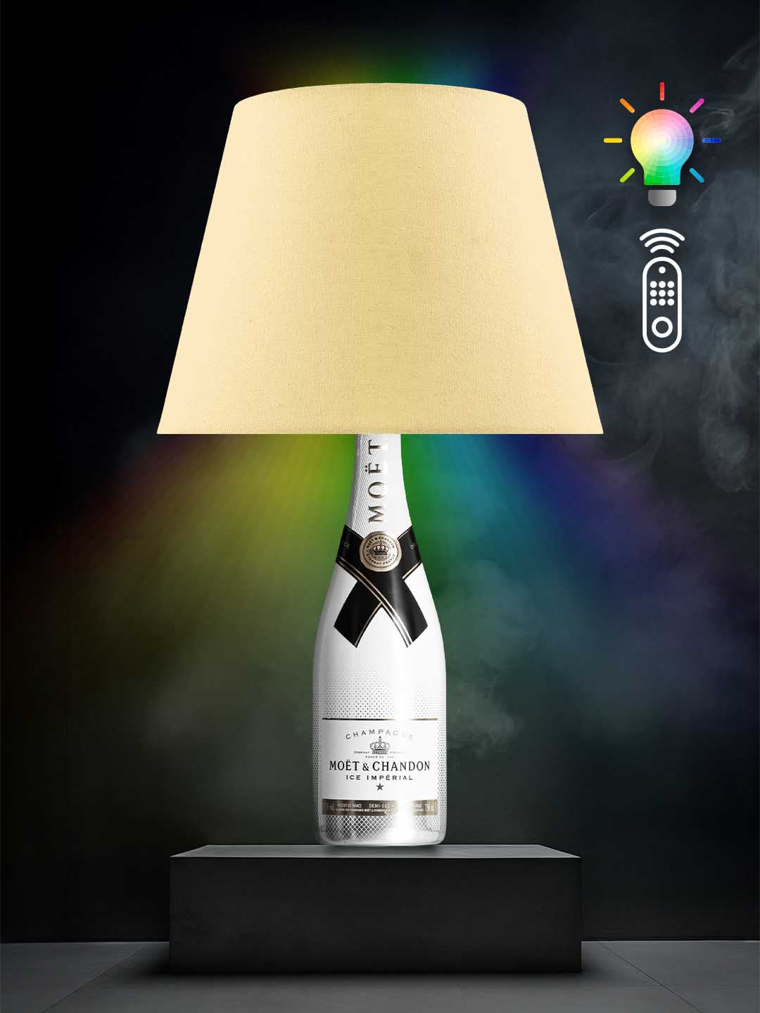 Moet Tischlampe (Creme/Champagner, RGB)