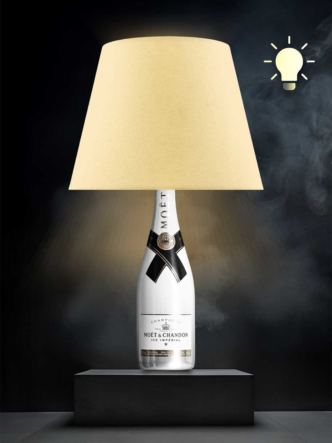 Moet Tischlampe (Creme/Champagner, warmweiß)