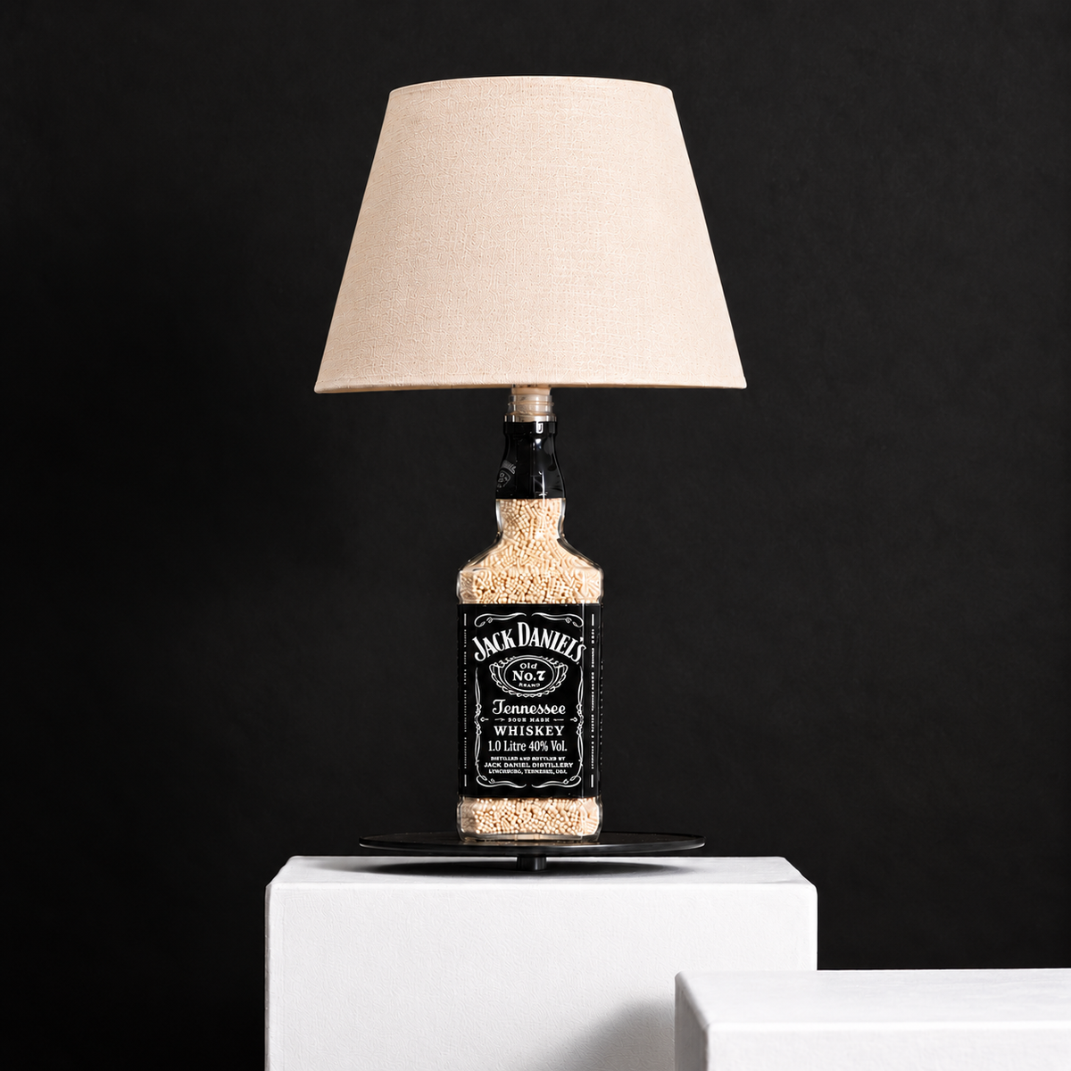 Captain Jack Flaschenlampe – mit cremefarbenem Lampenschirm